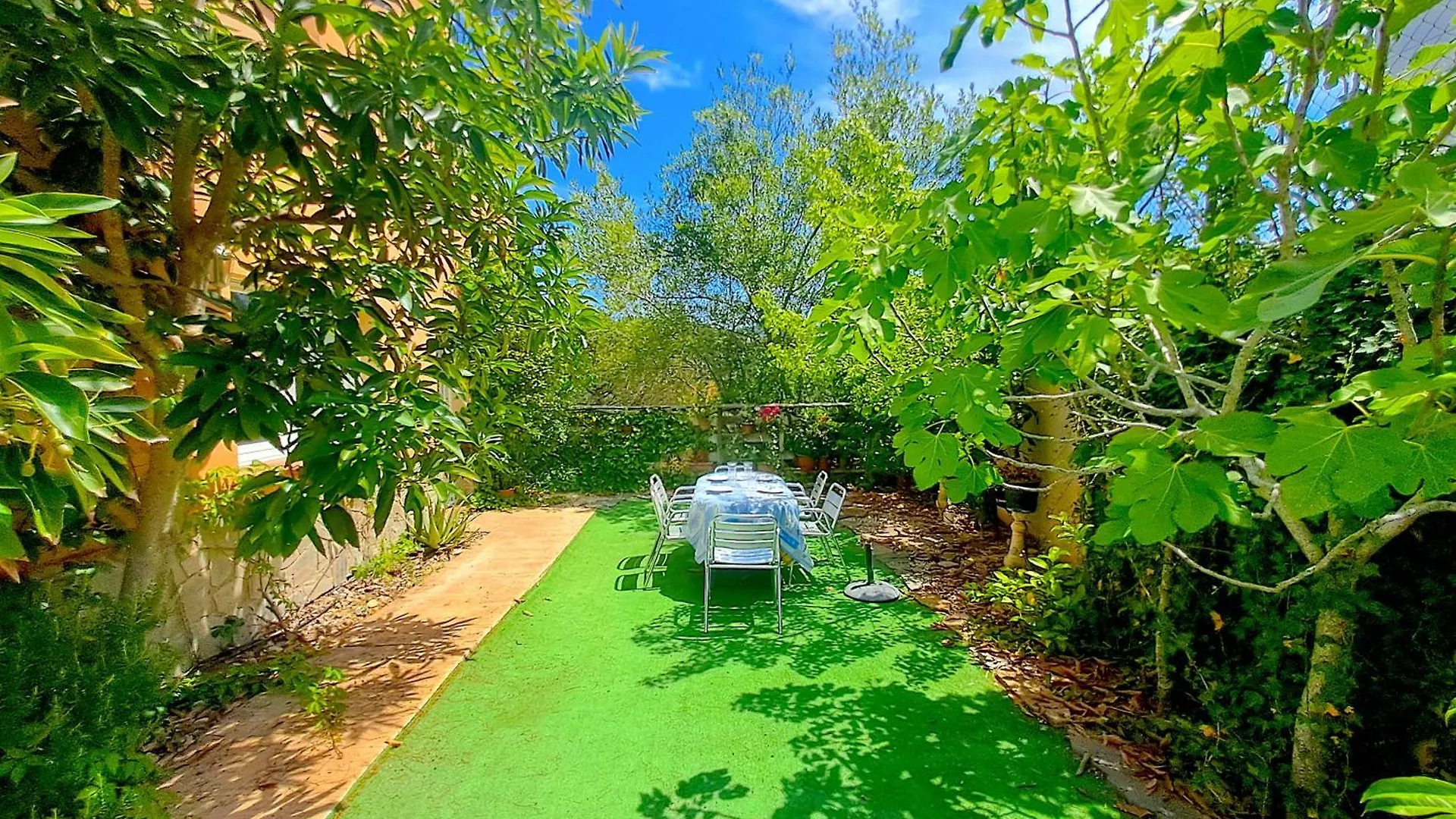 Villa Petunia Vilobi D'onyar Apartamento