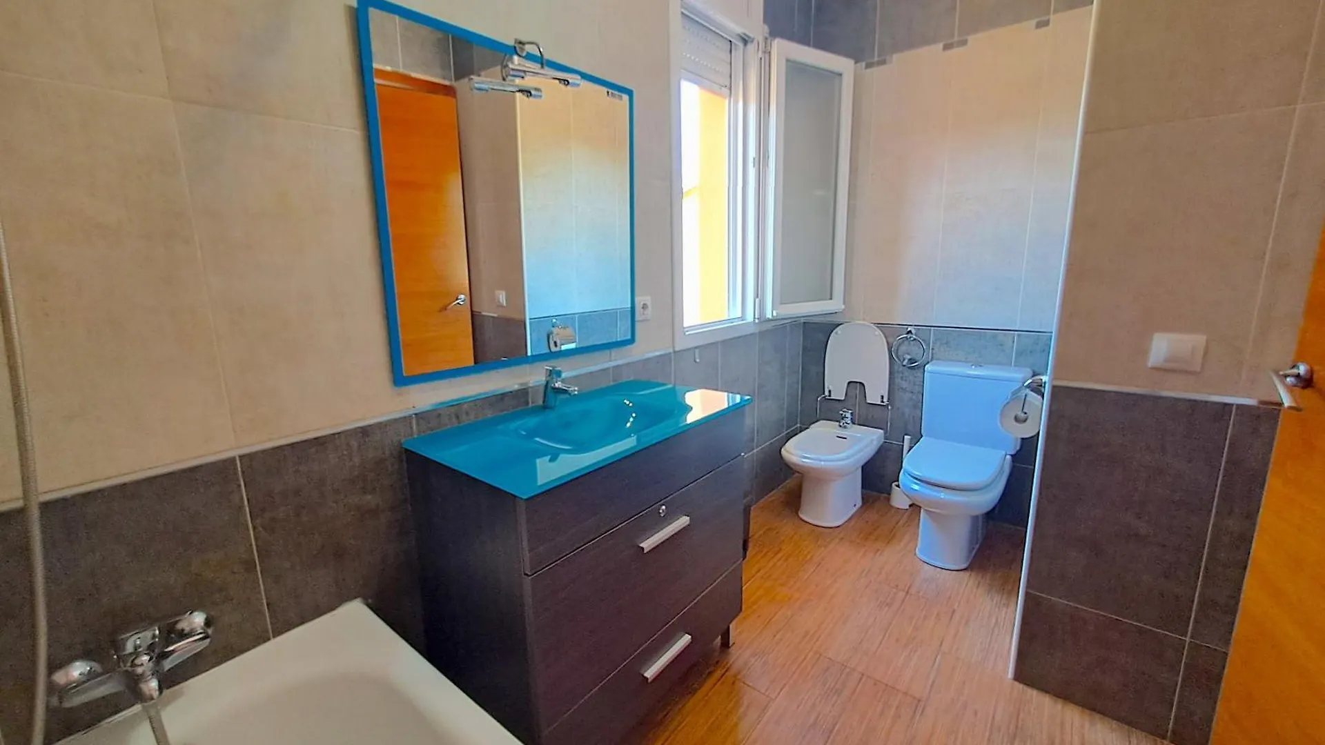 Villa Petunia Vilobi D'onyar Apartamento